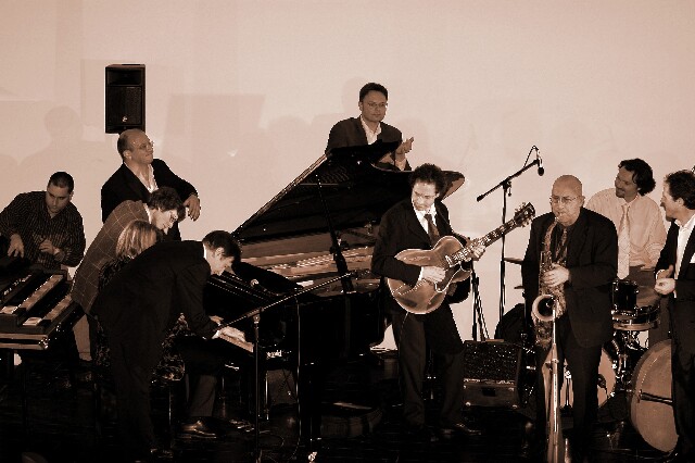 min 2006 12 15 beaune boogie 253 sepia